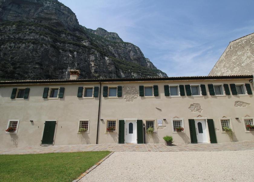 Veneto Brentino Belluno Exterior view