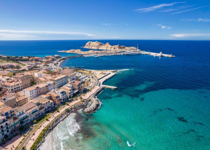 Corsica L'Île-Rousse Nearby attraction