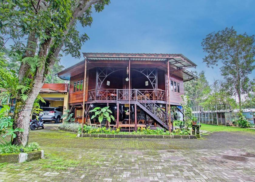 Special Region of Yogyakarta Pakem Entrance