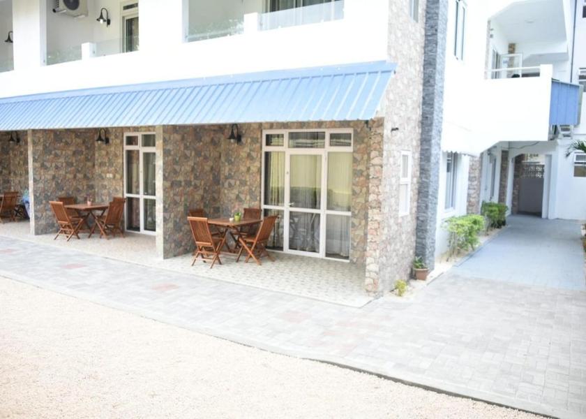  Trou aux Biches Exterior view
