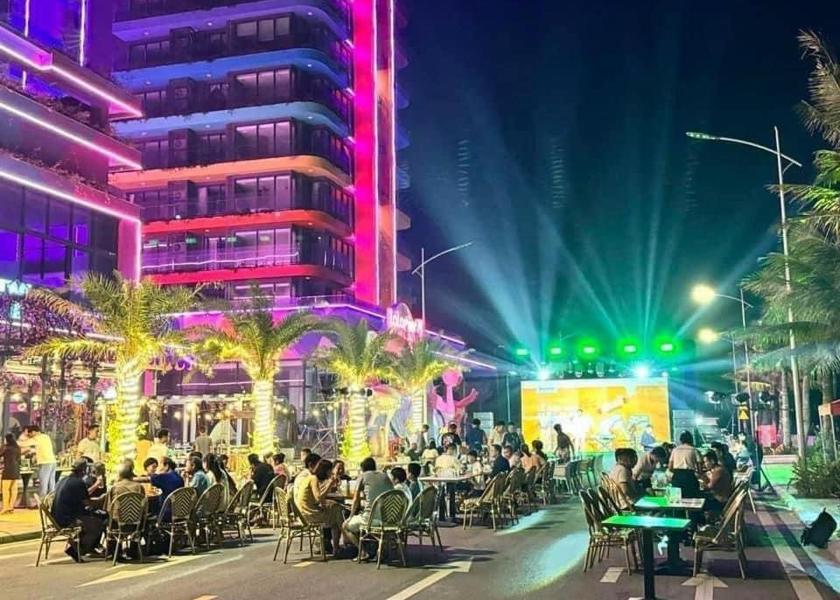 Thanh Hóa Province Hoang Hoa Nightclub