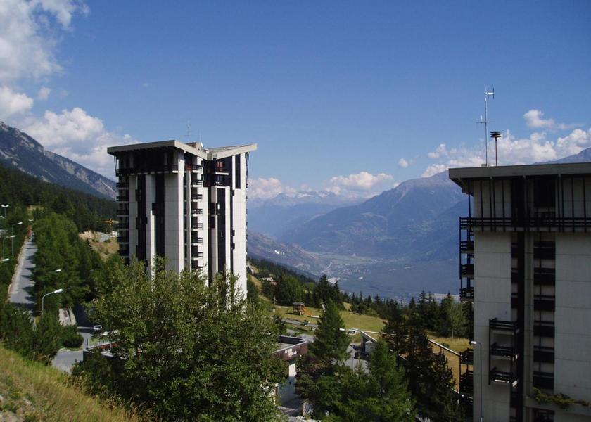 Valais Crans-Montana Entrance