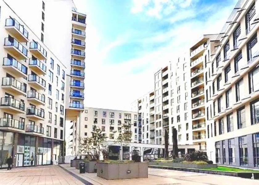 England Woking Exterior view