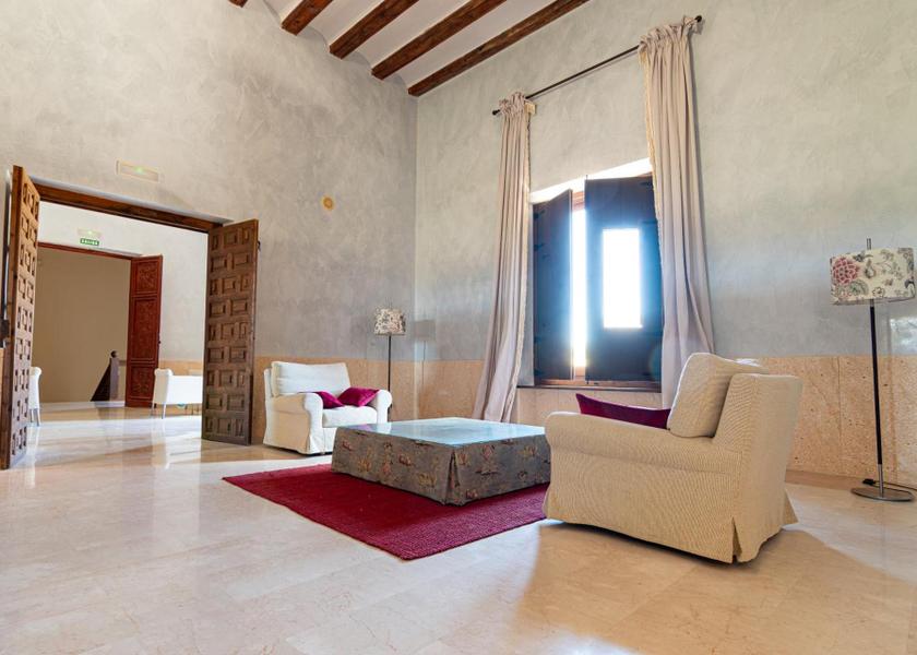 Aragon Sastago Exterior view