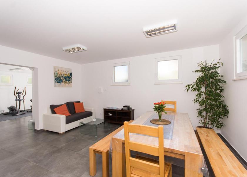 Split-Dalmatia Split Facilities