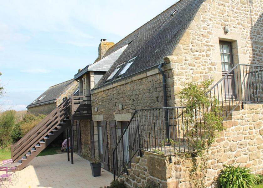 Brittany Erdeven Exterior view