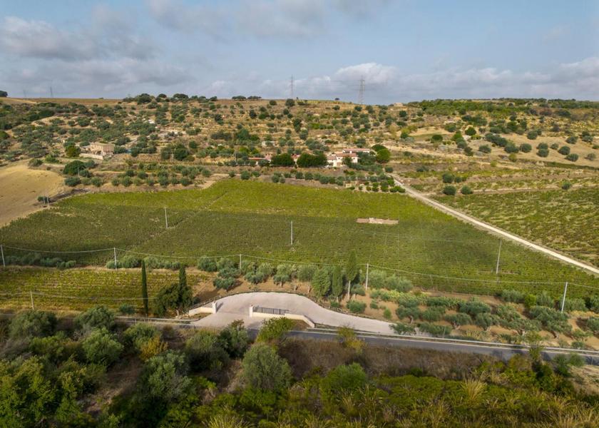 Sicily Caltagirone Surrounding environment