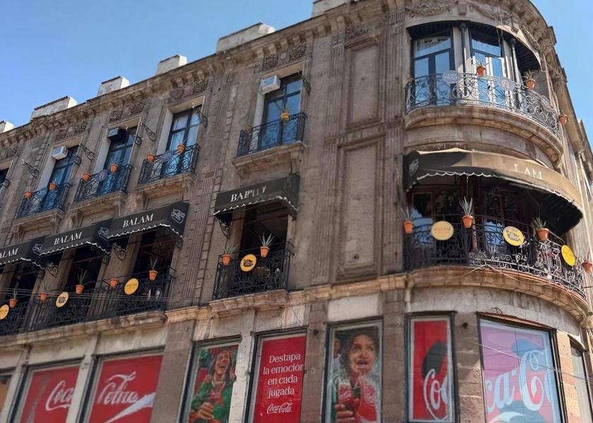  Mexico City Restaurant