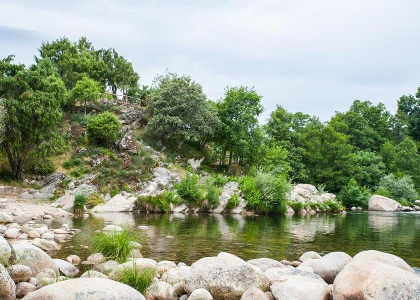Castile and León Candeleda Nearby attraction
