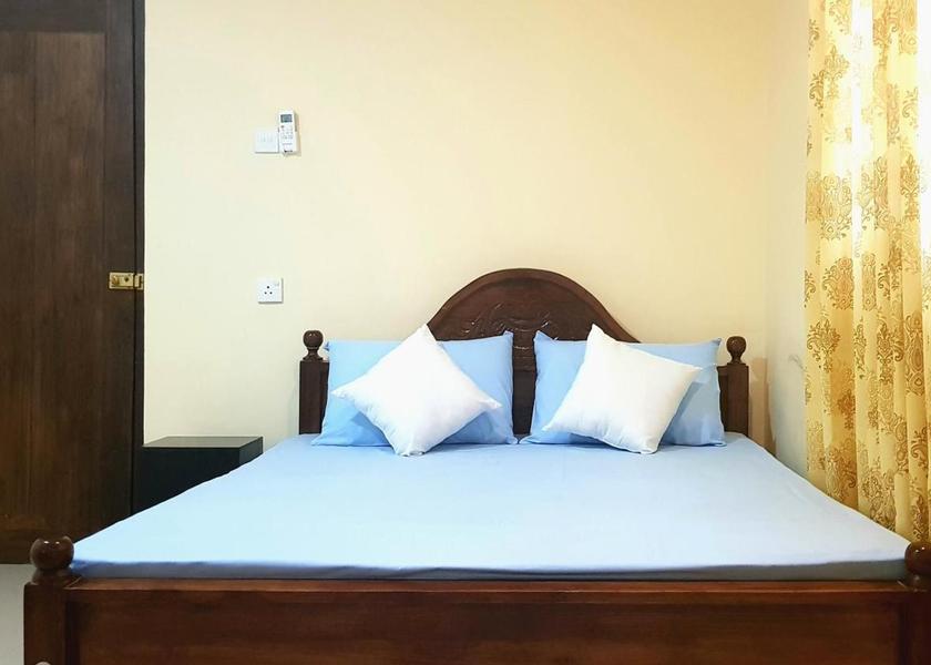 North Central Province Anuradhapura Double Room with Private Bathroom