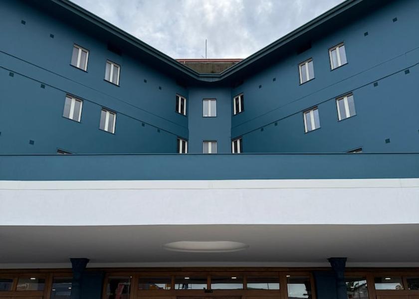 Campania Marigliano Exterior detail