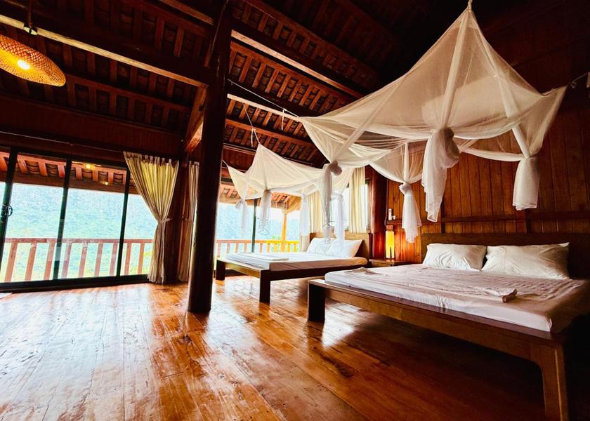 Phu Tho Province Luong Son Twin Room with Mountain View