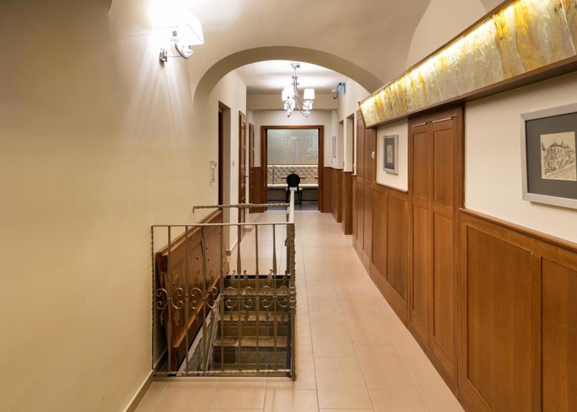 Győr-Moson-Sopron Győr Lobby