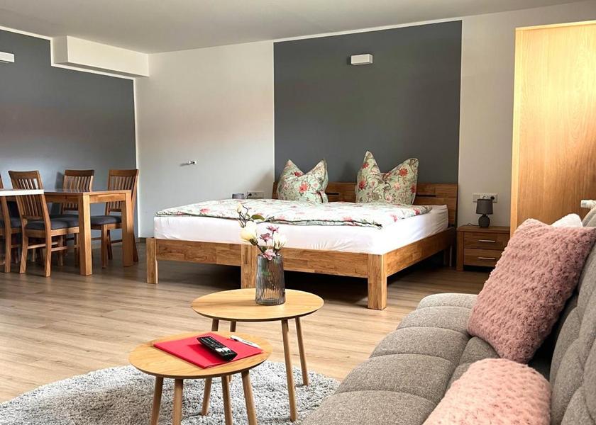 North Rhine-Westphalia Paderborn Triple Room - Disability Access