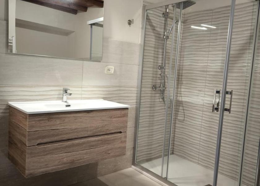 Sicily Bronte Double Room with Private Bathroom