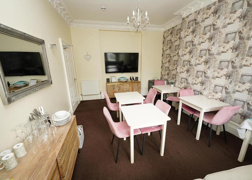 Wales Llandudno Shared lounge/TV area