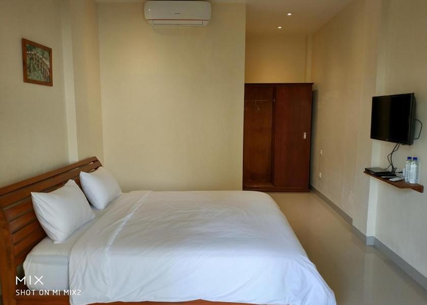 West Nusa Tenggara Bayan Shower