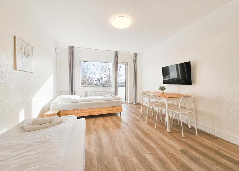 North Rhine-Westphalia Heiligenhaus Two-Bedroom Apartment with Balcony