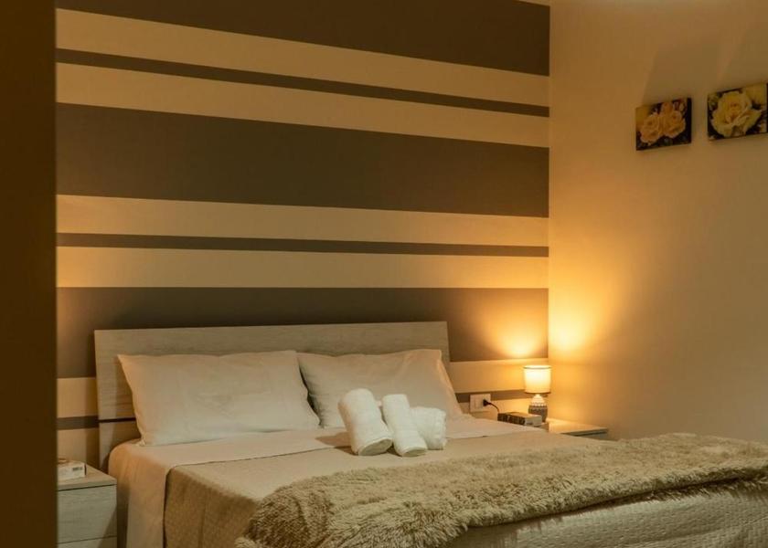 Sicily Regalbuto Standard Double or Twin Room