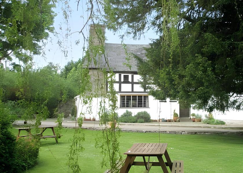 England Craven Arms Exterior view