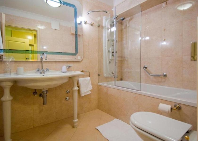 Split-Dalmatia Brela Studio - Second Floor