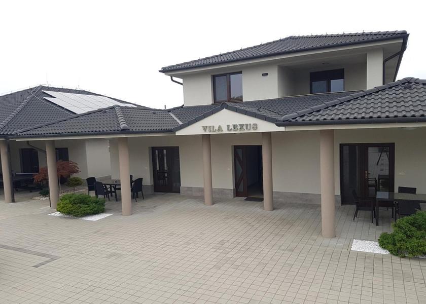 Trnava Velky Meder Hotel Exterior