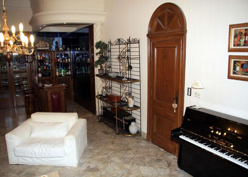 Nouvelle-Aquitaine Montussan Bar/lounge