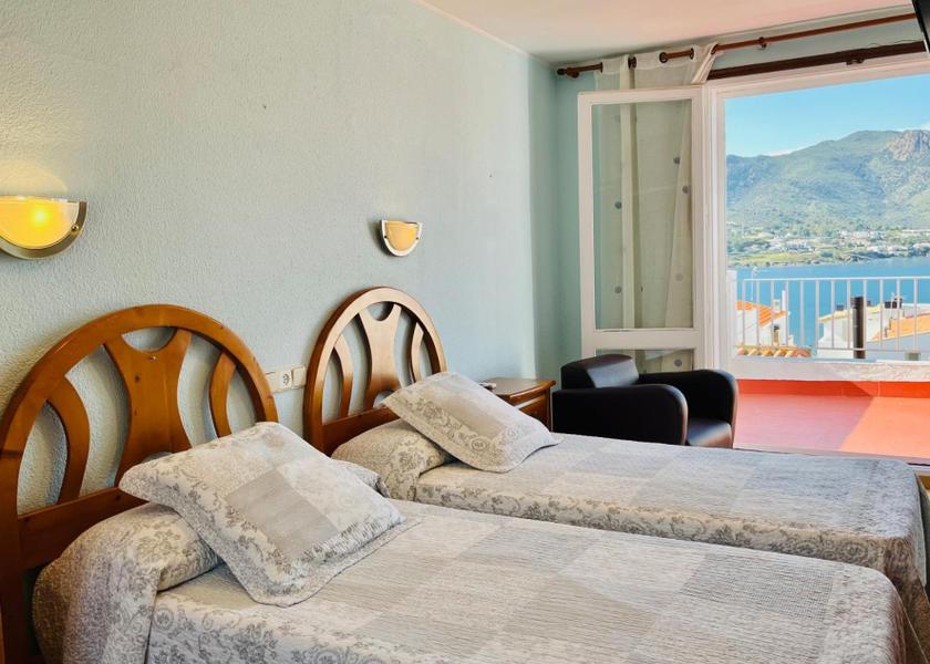 Catalonia Port de la Selva Standard Twin Room with Sea View