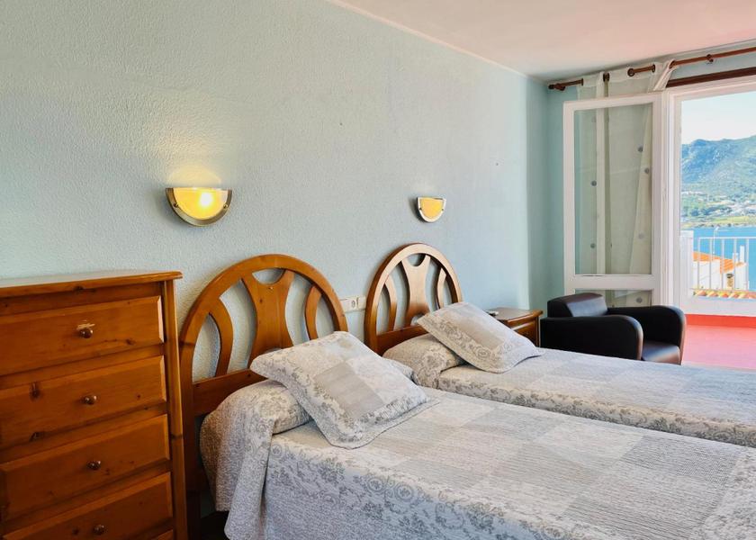 Catalonia Port de la Selva Standard Twin Room with Sea View