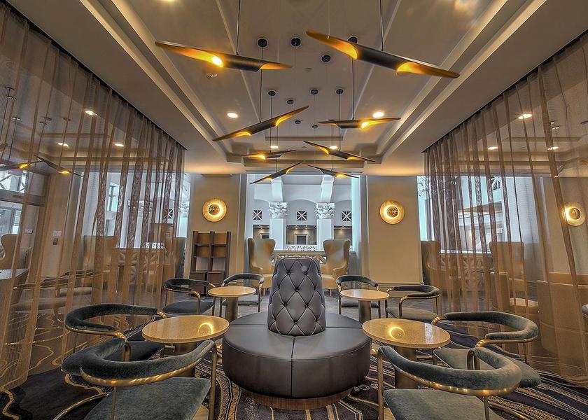 Yona Bar/lounge