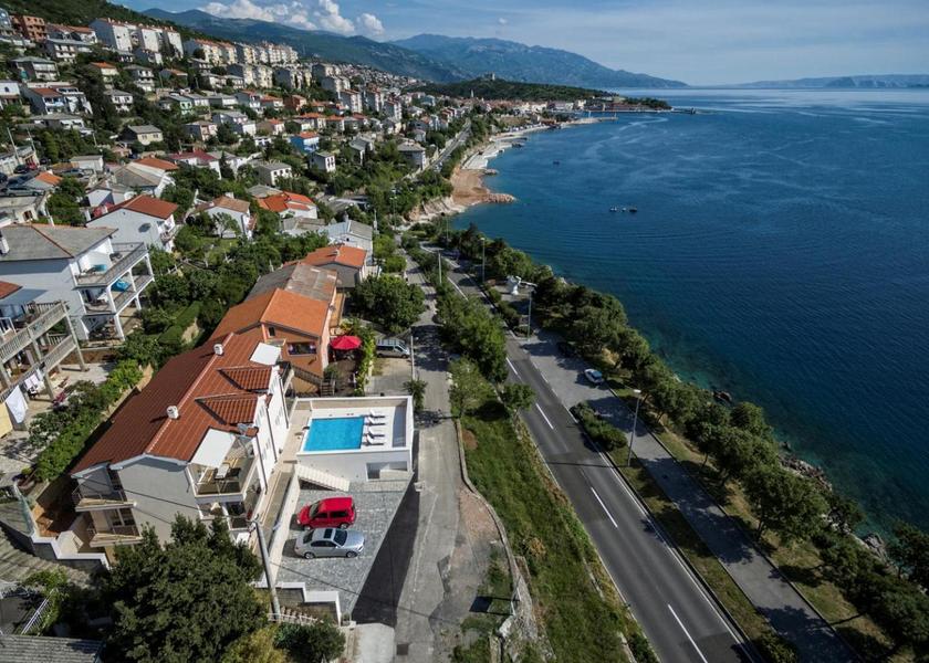Lika-Senj Senj Exterior view