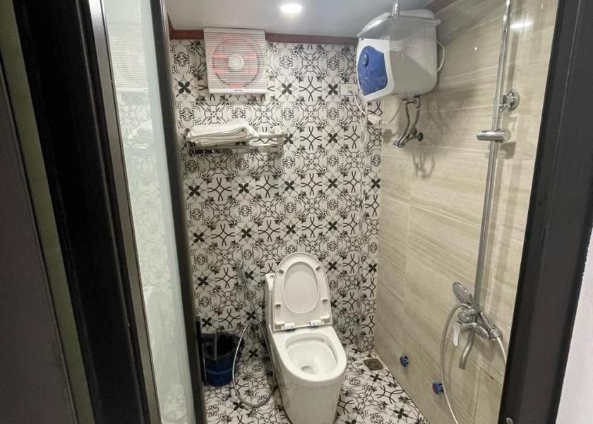 Phu Tho Province Tam Dao Bathroom