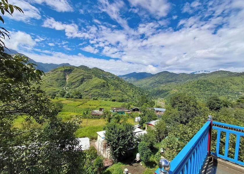 Uttarakhand Barkot Front of property