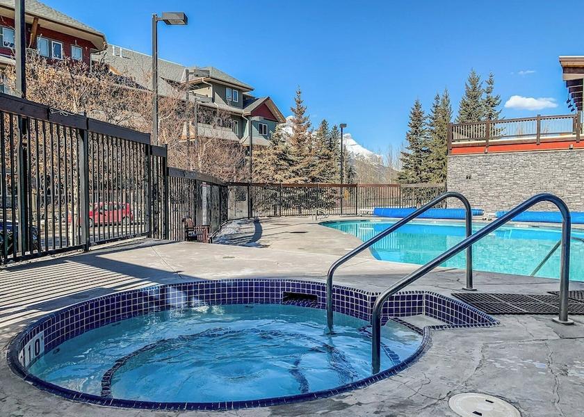 Alberta Canmore Pool