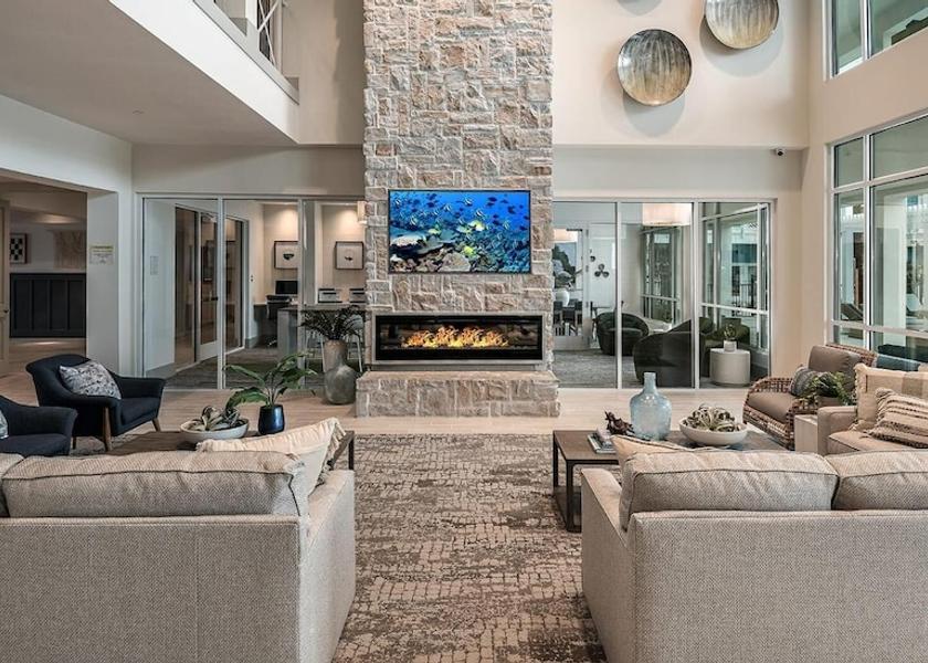 Florida Apopka Fireplace