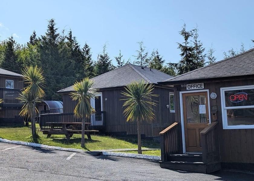British Columbia Ucluelet Reception