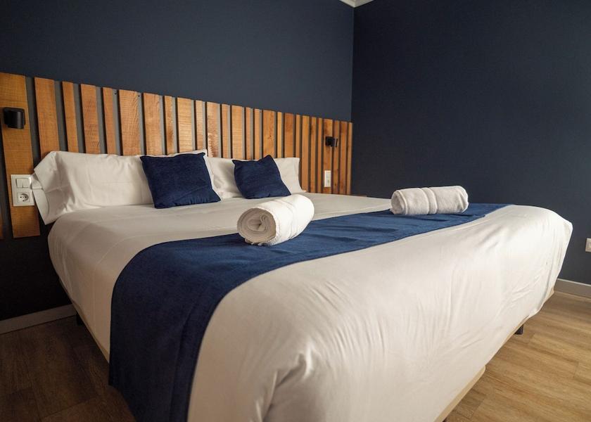 Galicia Lugo Room