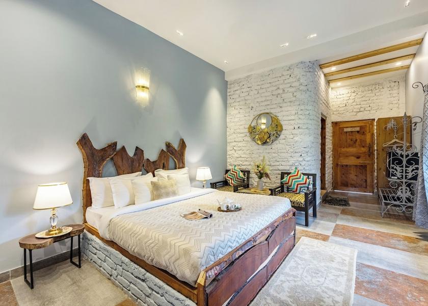 Uttarakhand Mussoorie Room