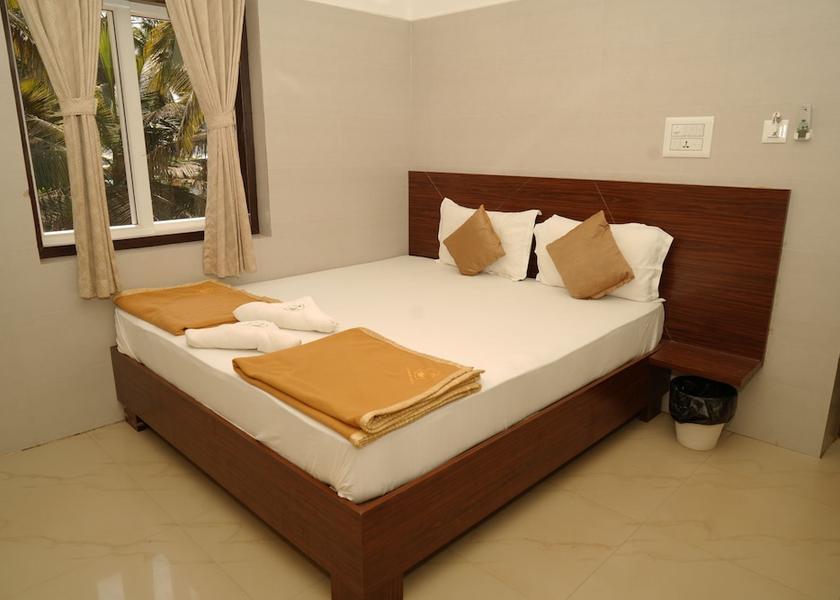 Karnataka Murdeshwar Room