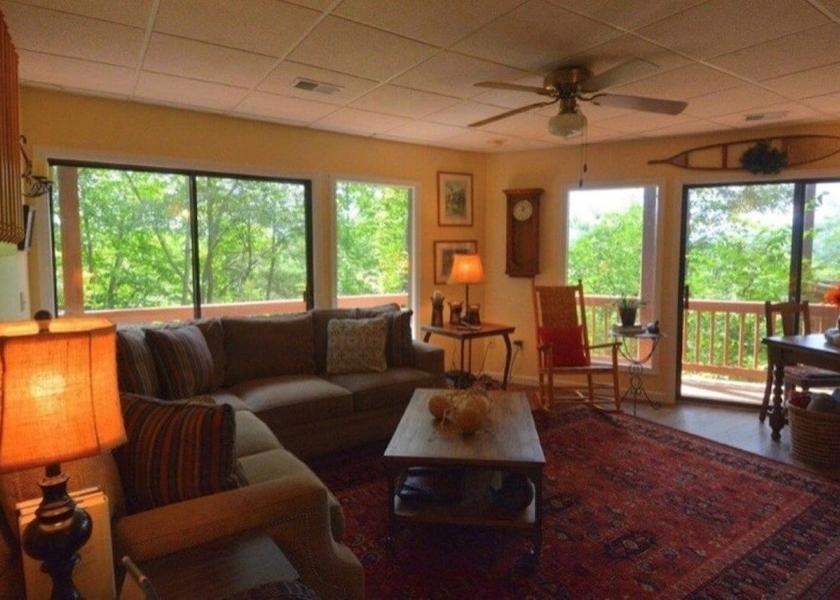 North Carolina Robbinsville Living room