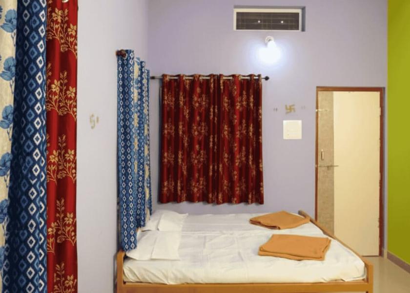 Karnataka Dandeli Room