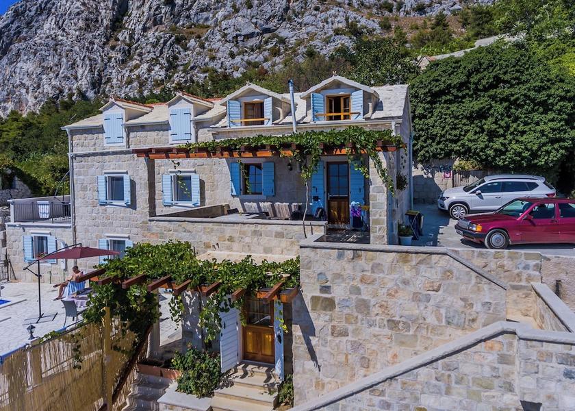 Split-Dalmatia Dugi Rat Building design