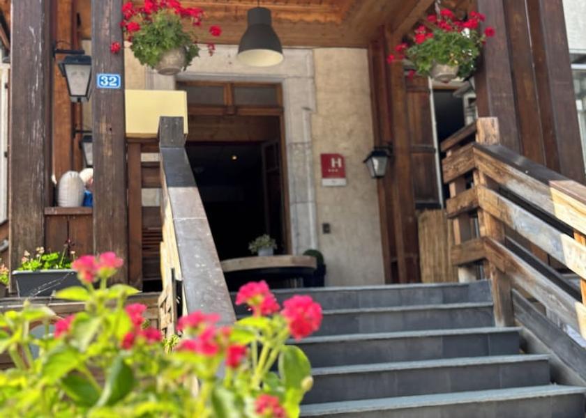 Auvergne-Rhône-Alpes Brides-les-Bains Exterior