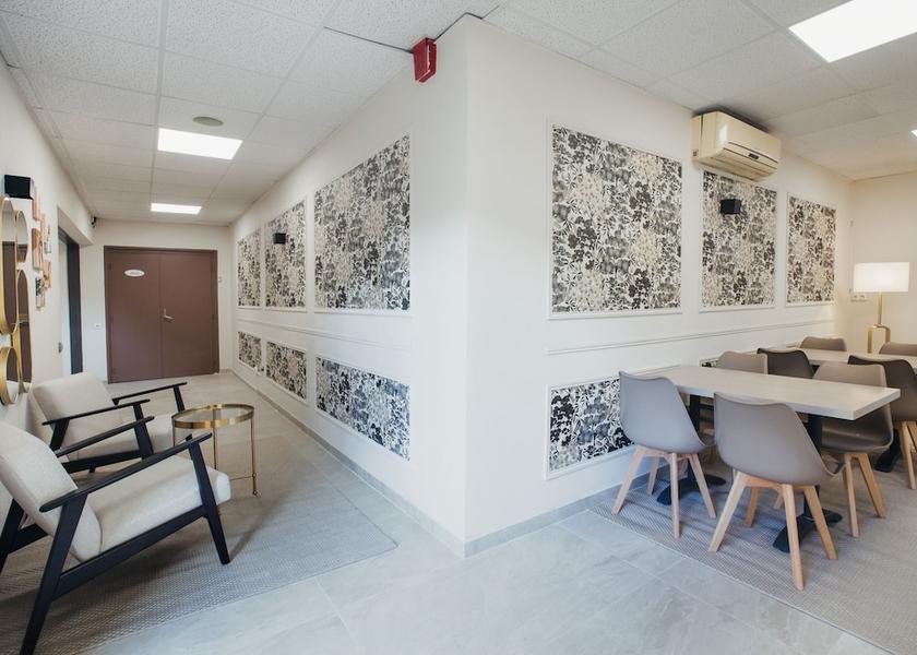 Auvergne-Rhône-Alpes Venissieux Lobby