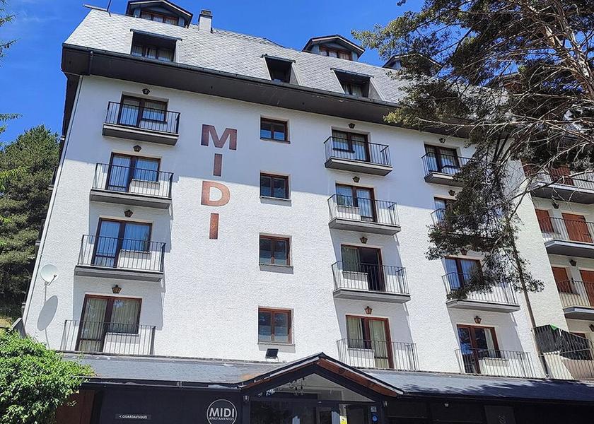Aragon Sallent de Gallego Front of property