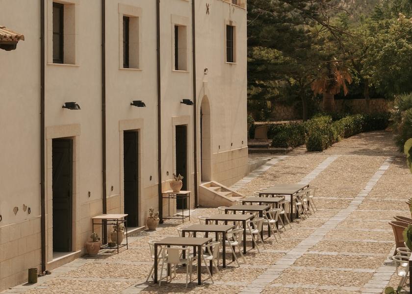 Sicily Palma di Montechiaro Outdoor dining
