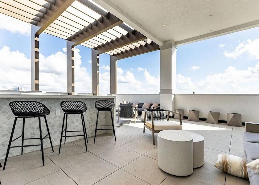 Florida Fort Myers Rooftop terrace