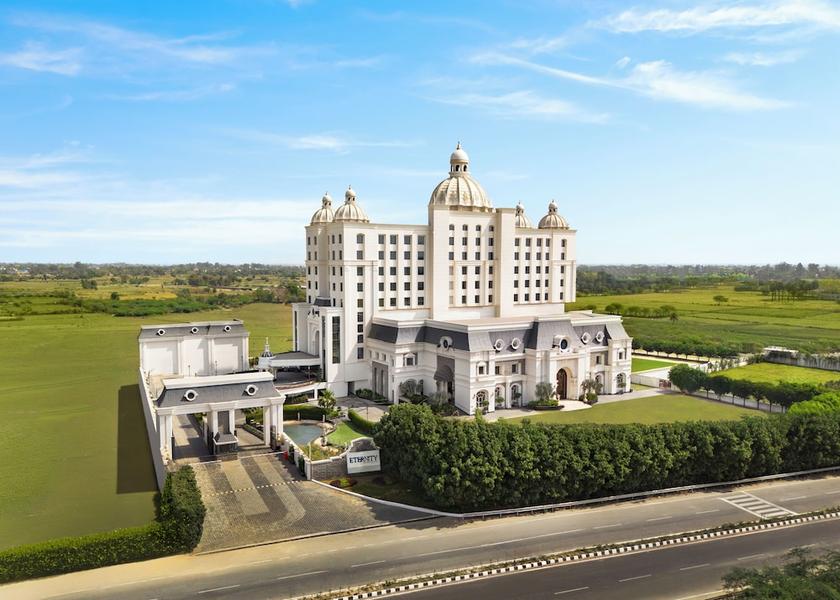 Uttar Pradesh Kanpur Front of property