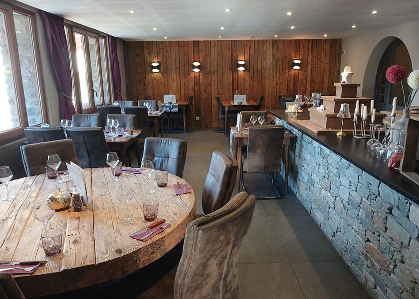 Auvergne-Rhône-Alpes Seez Restaurant