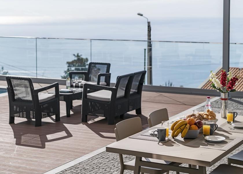 Madeira Region Funchal Terrace/patio